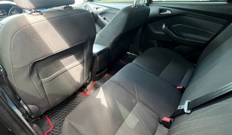 
								2016  FORD Focus 5 Doors заповнено									