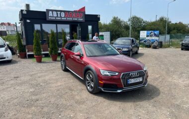 2017  AUDI A4