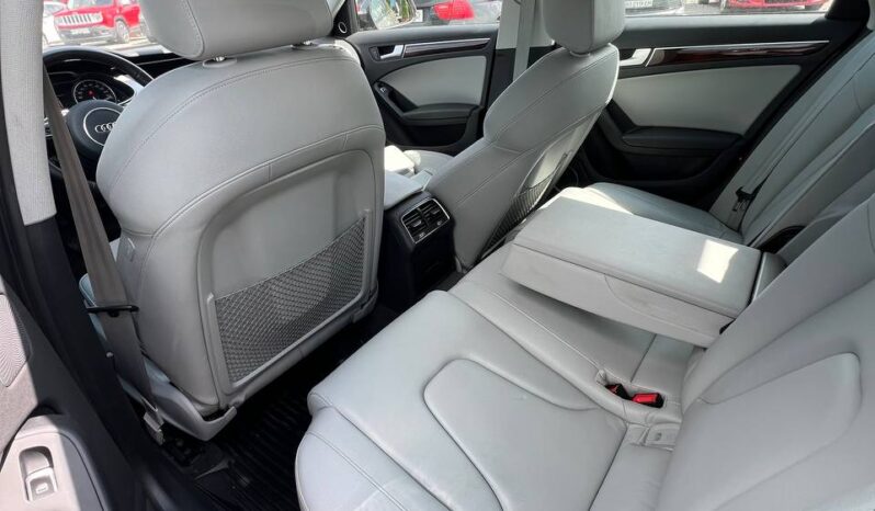 
								2013  AUDI A4 заповнено									