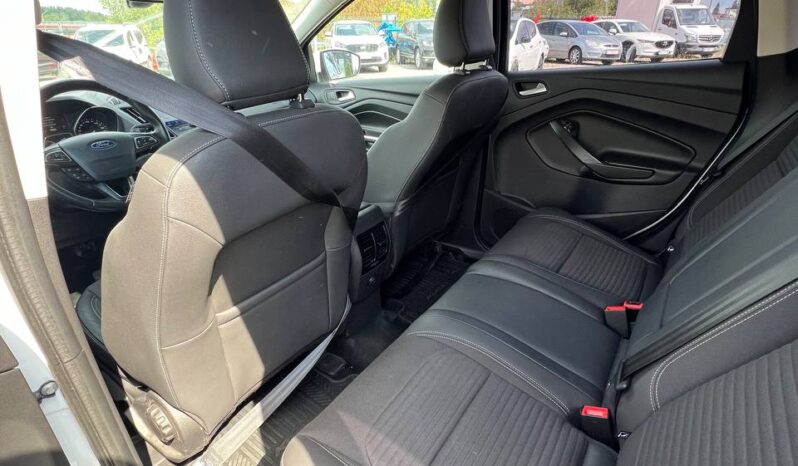 
								2019  FORD Kuga заповнено									