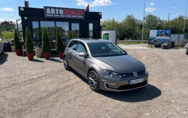 2015  VOLKSWAGEN eGolf