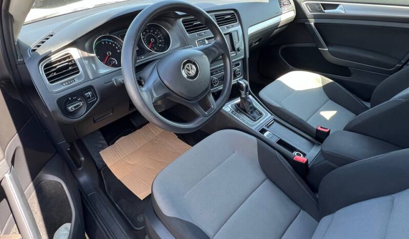 
								2015  VOLKSWAGEN eGolf заповнено									