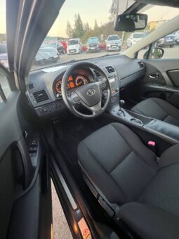 
										2011  TOYOTA Avensis заповнено									