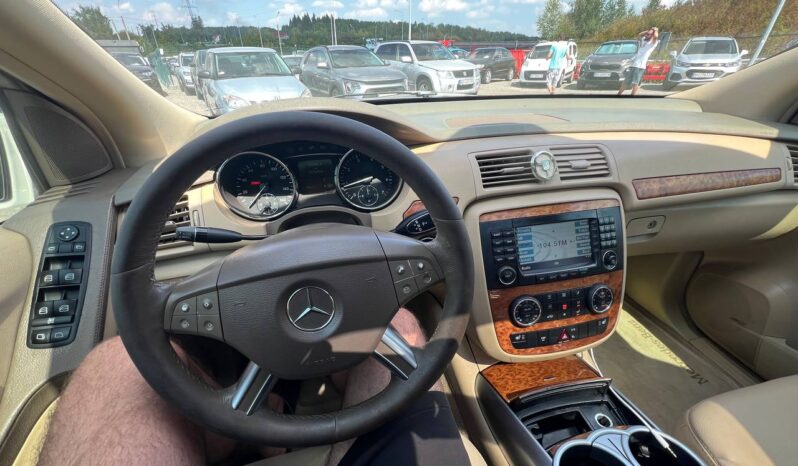 
								2007  MERCEDES BENZ RKlasse W251 заповнено									
