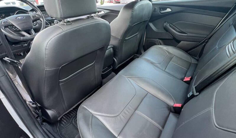 
								2014  FORD Focus 5 Doors заповнено									