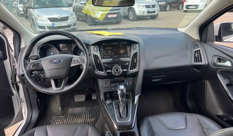
								2014  FORD Focus 5 Doors заповнено									