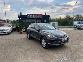 2016  VOLKSWAGEN Touareg