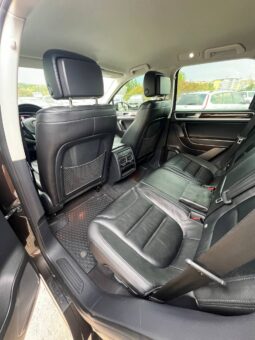 
										2016  VOLKSWAGEN Touareg заповнено									
