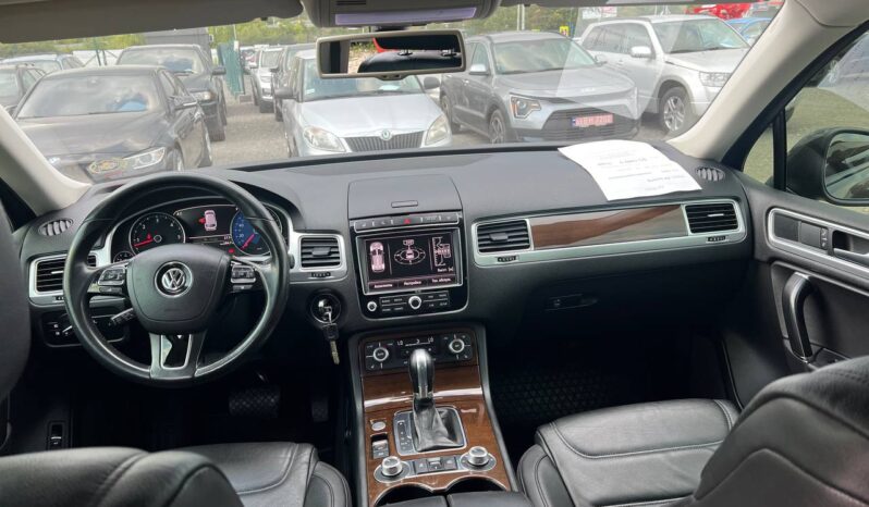 
								2016  VOLKSWAGEN Touareg заповнено									