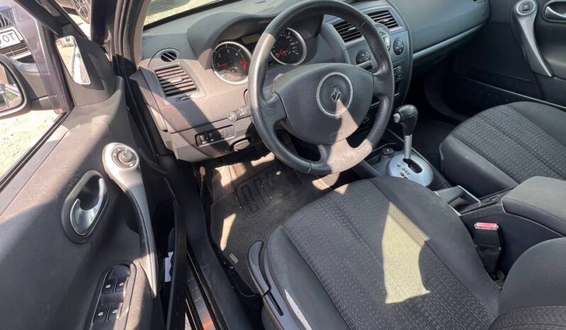 
								2007  RENAULT Megane заповнено									