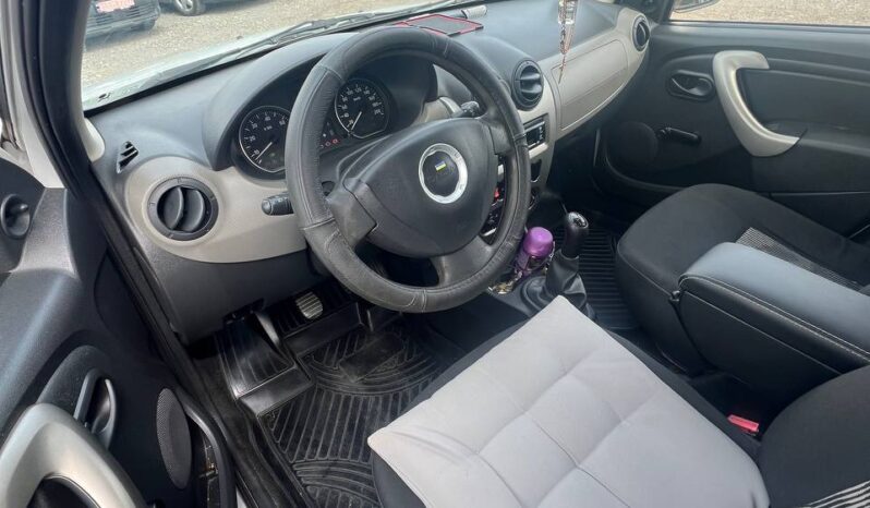 
								2010  RENAULT Logan заповнено									