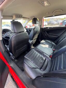 
										2009  VOLKSWAGEN Passat заповнено									