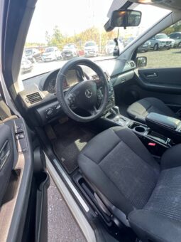 
										2010  MERCEDES BENZ AClass L Sedan заповнено									
