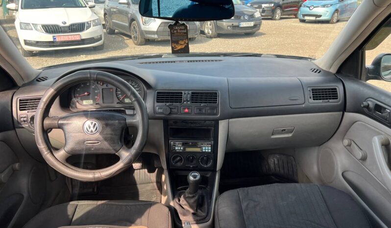 
								2000  VOLKSWAGEN Bora заповнено									