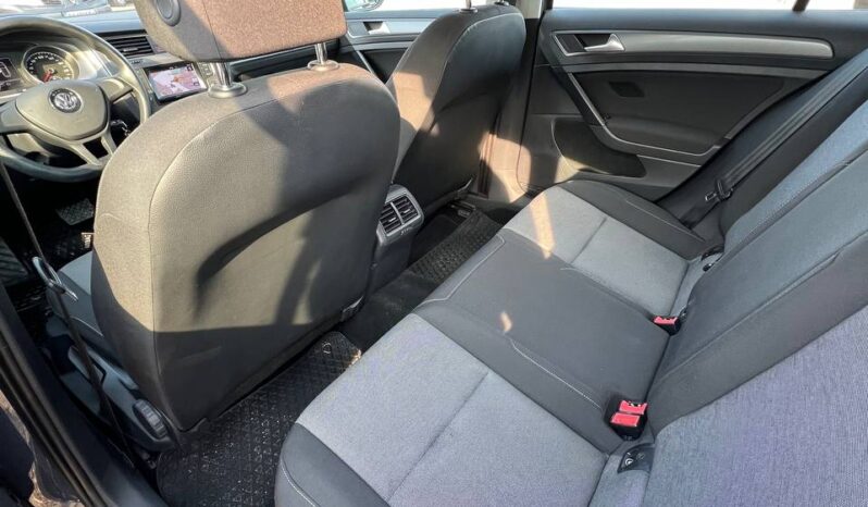
								2014  VOLKSWAGEN Golf VII заповнено									