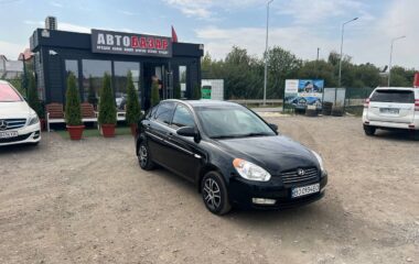 2008  HYUNDAI Accent