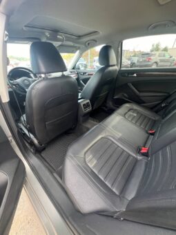 
										2012  VOLKSWAGEN Passat заповнено									