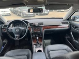 
										2012  VOLKSWAGEN Passat заповнено									