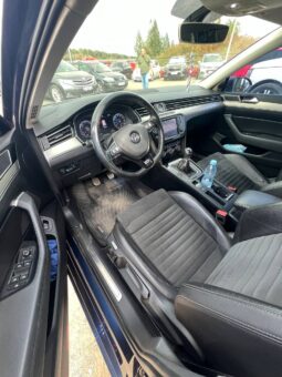 
										2015  VOLKSWAGEN Passat заповнено									