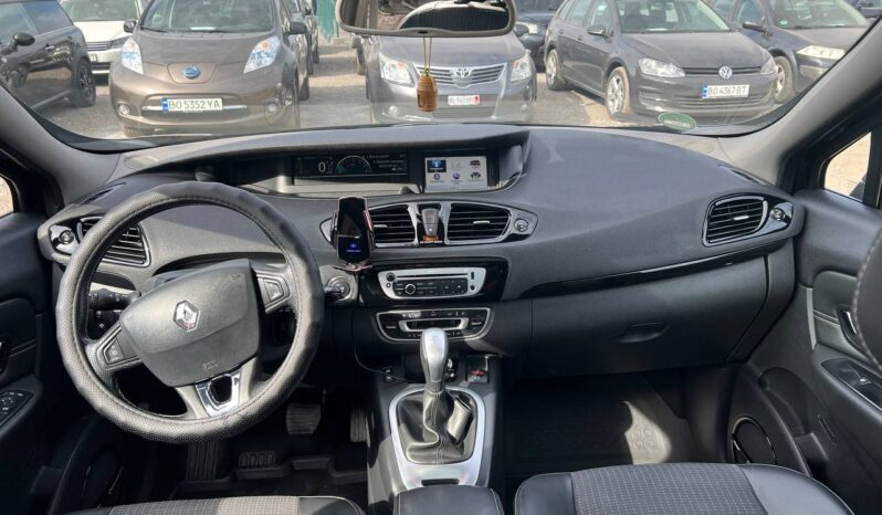 
								2013  RENAULT Scenic заповнено									