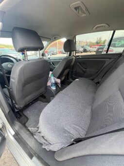 
										2005  VOLKSWAGEN Golf V Va заповнено									