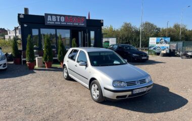2002  VOLKSWAGEN Golf IV C