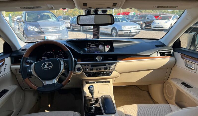 
								2014  LEXUS ES заповнено									