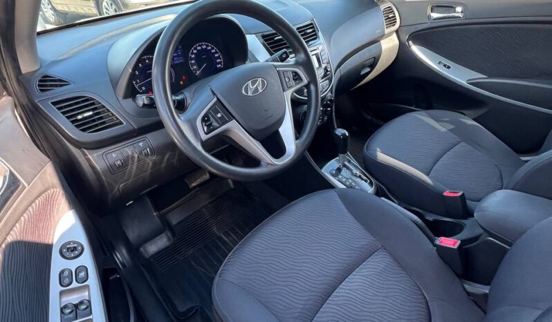 
								2014  HYUNDAI Accent заповнено									