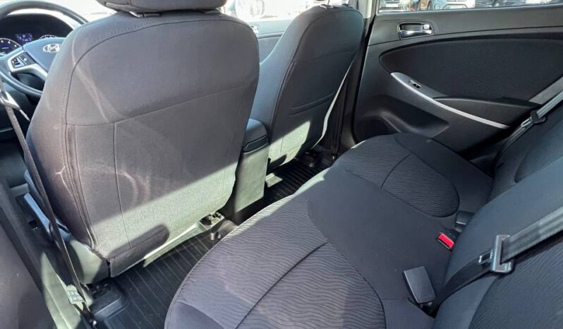 
								2014  HYUNDAI Accent заповнено									