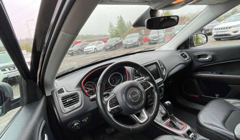 
								2018  JEEP Compass заповнено									