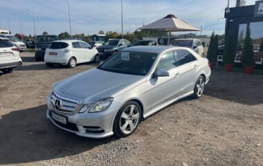 2013  MERCEDES BENZ EClass W213