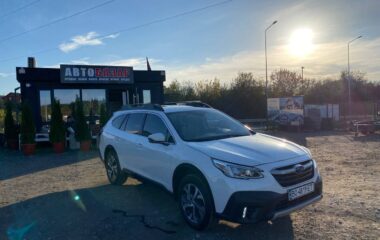 2021  SUBARU Outback