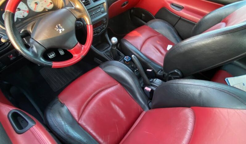 
								2003  PEUGEOT 208 3 doors заповнено									