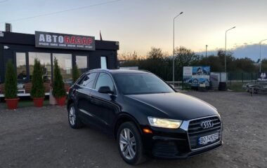 2016  AUDI Q3