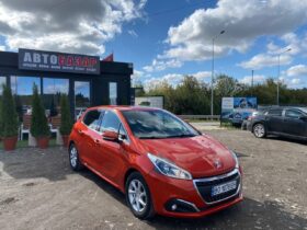 2017  PEUGEOT 208 5 doors