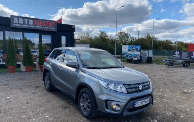 2017  SUZUKI Vitara