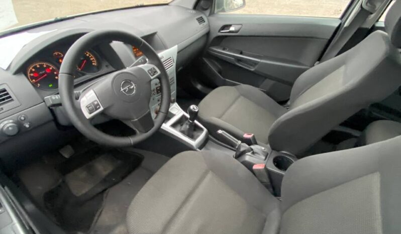 
								2009  OPEL Astra заповнено									