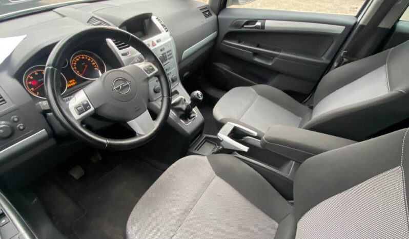 
								2009  OPEL Zafira заповнено									