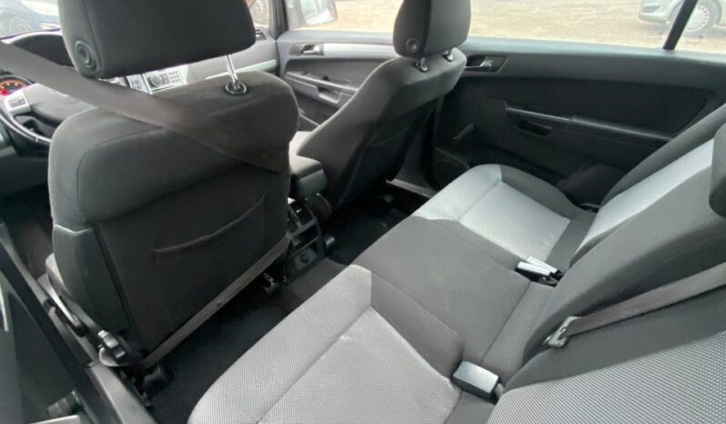 
								2009  OPEL Zafira заповнено									