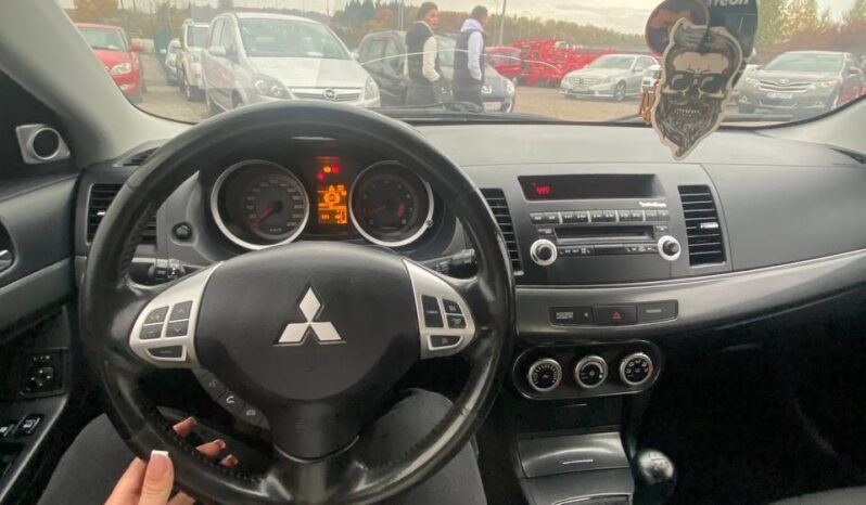 
								2009  MITSUBISHI Lancer заповнено									