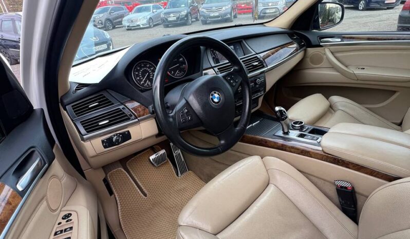 
								2011  BMW X5 заповнено									