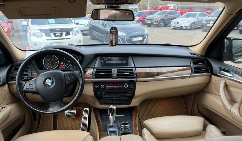 
								2011  BMW X5 заповнено									