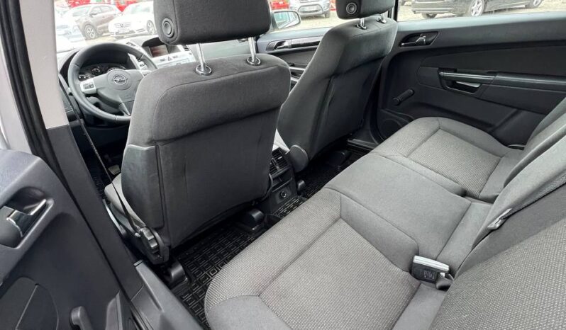 
								2009  OPEL Zafira заповнено									