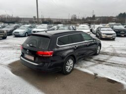 
										2019  VOLKSWAGEN Passat заповнено									