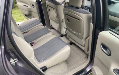 2005  RENAULT Scenic