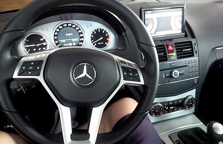 
								2008  MERCEDES BENZ CKlasse W204 заповнено									