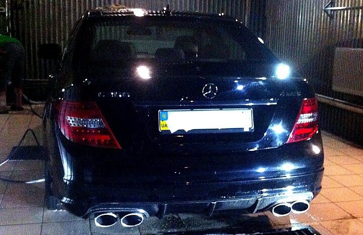 
								2008  MERCEDES BENZ CKlasse W204 заповнено									